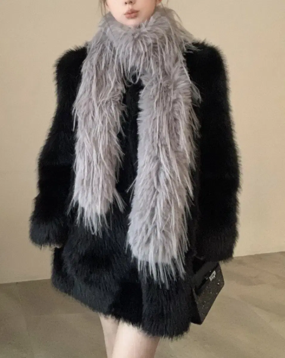 Faux fur 머플러 새거